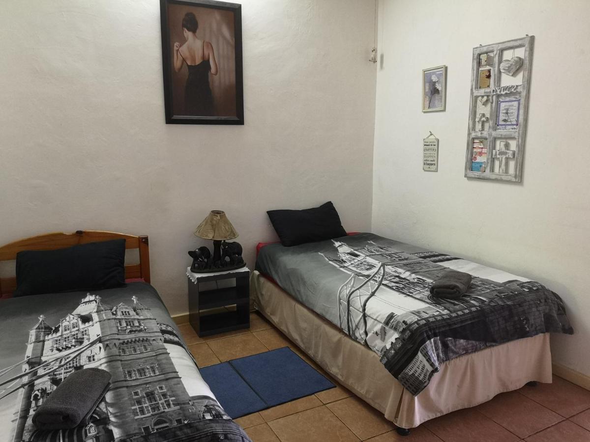 The View Holiday Home Graskop Bagian luar foto